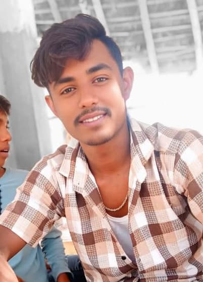 20 वर्षीय युवक की संदिग्ध परिस्थितियों में मौत, गांव में मातम