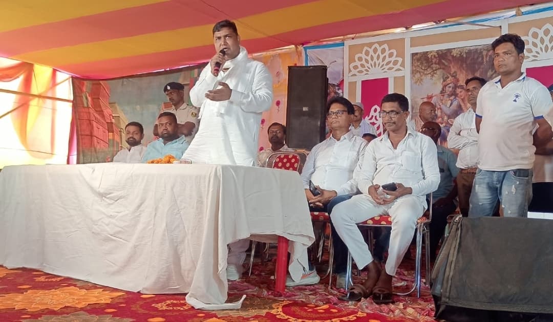 कामतपुर में महारुद्र यज्ञ से भक्तिमय हुआ माहौल, श्रद्धालुओं की उमड़ी भीड़