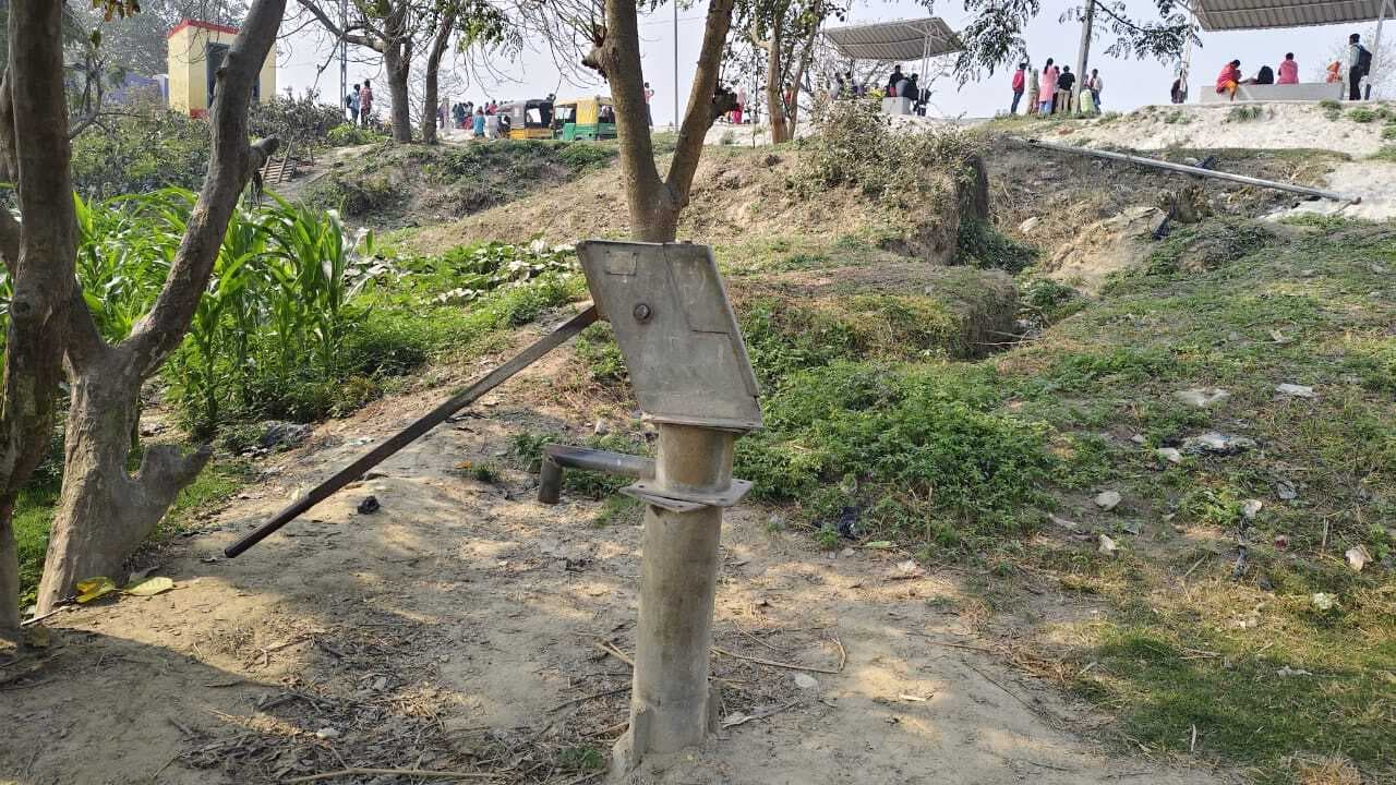 सबसे ज्यादा राजस्व देने वाला फेनगो हॉल्ट पर यात्रियों के लिए नहीं है पानी पीने की व्यवस्था