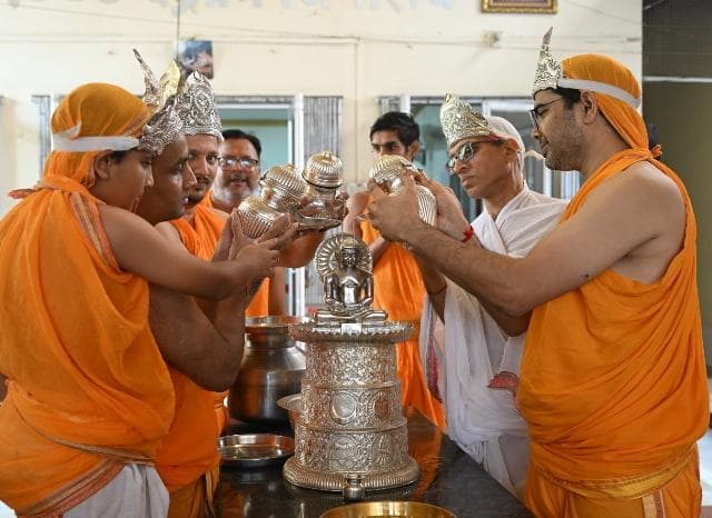 Giridih News :केवलज्ञान आत्मा की पूर्ण जागृत अवस्था है : प्रमाण सागर