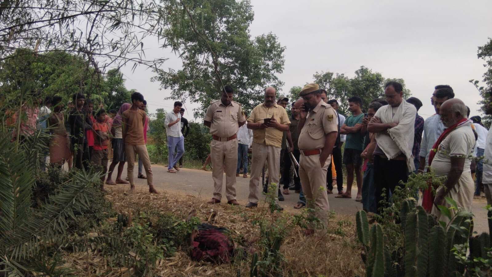 Banka : अमरपुर में युवक की गोली मारकर हत्या, शव की पहचान करने में जुटी पुलिस