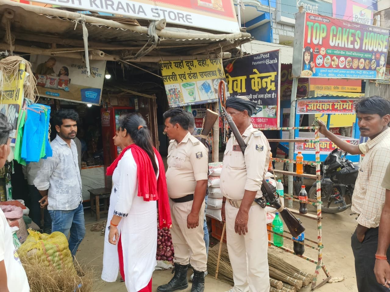 Saharsa सिंगल यूज पॉलीथिन पर नप प्रशासन का शिकंजा, कई दुकानों पर छापेमारी