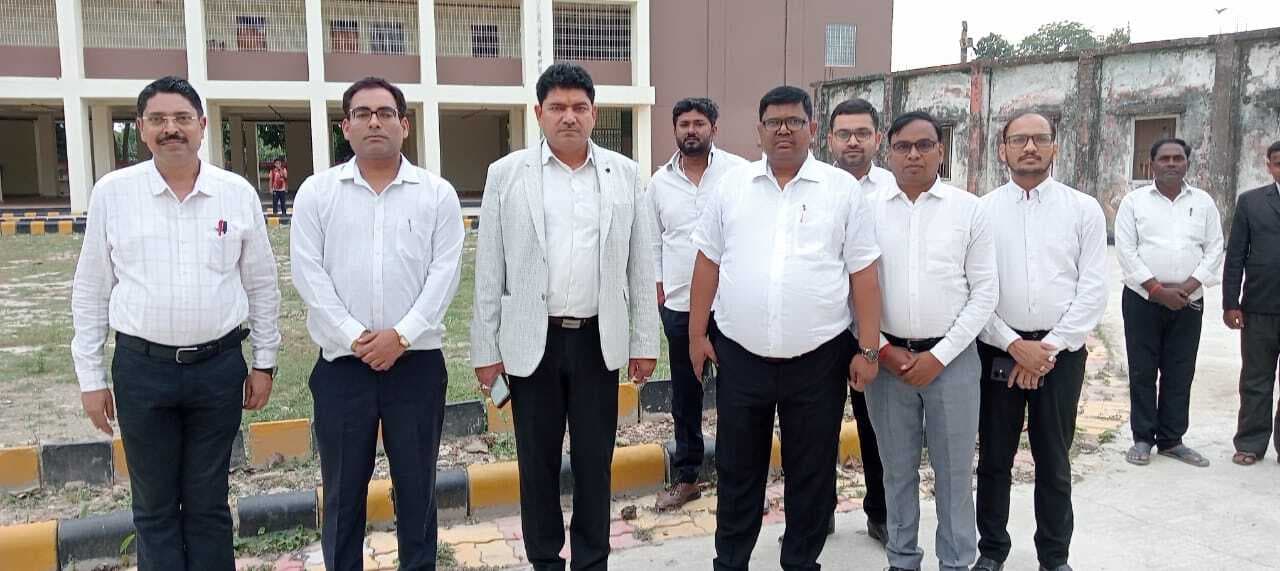 प्रधान जिला जज ने टेन कोर्ट बिल्डिंग का किया निरीक्षण