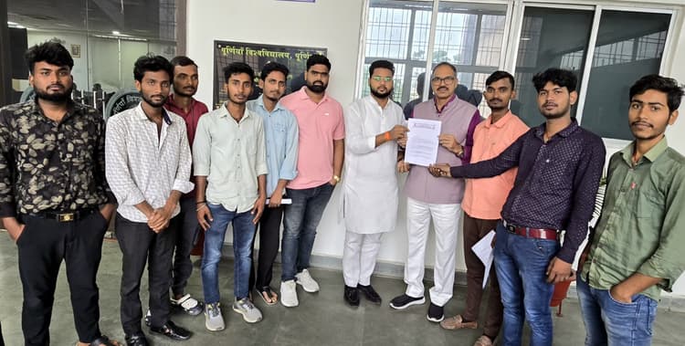 जीएलएम कॉलेज को लेकर अभाविप ने कुलपति को दिया 16 सूत्री ज्ञापन