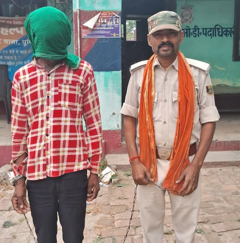 फरार शराब धंधेबाज को पुलिस ने किया गिरफ्तार