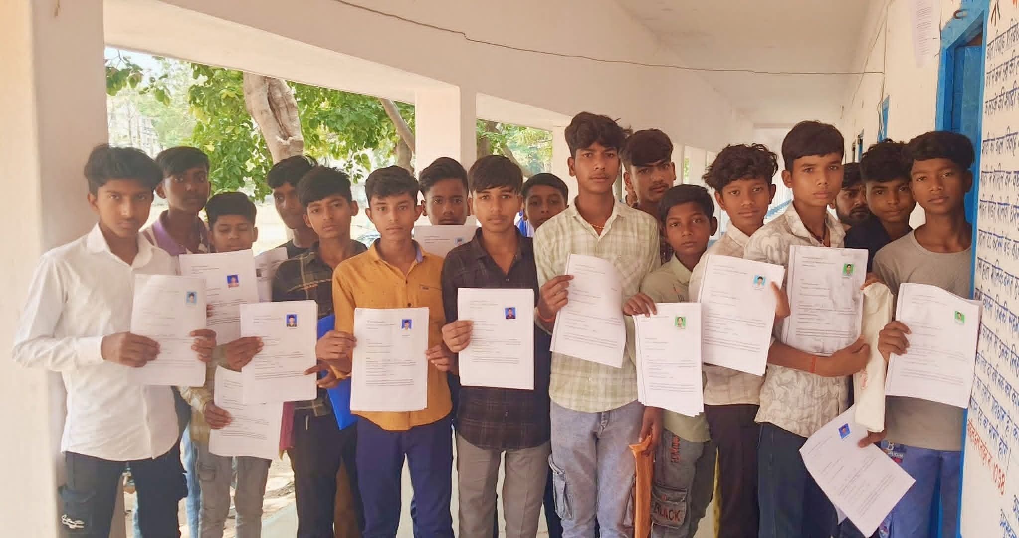 मॉडल हाइ स्कूल कटोरिया में सिमुलतला आवासीय विद्यालय की तर्ज पर होगी पढाई