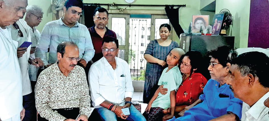 पहले दौर की वोटिंग के बाद हार की आहट से तृणमूल हताश, फैला रही है हिंसा