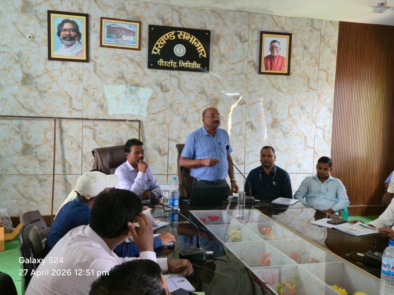 Giridih News :सटीकता, पारदर्शिता और समयबद्धता पर बल