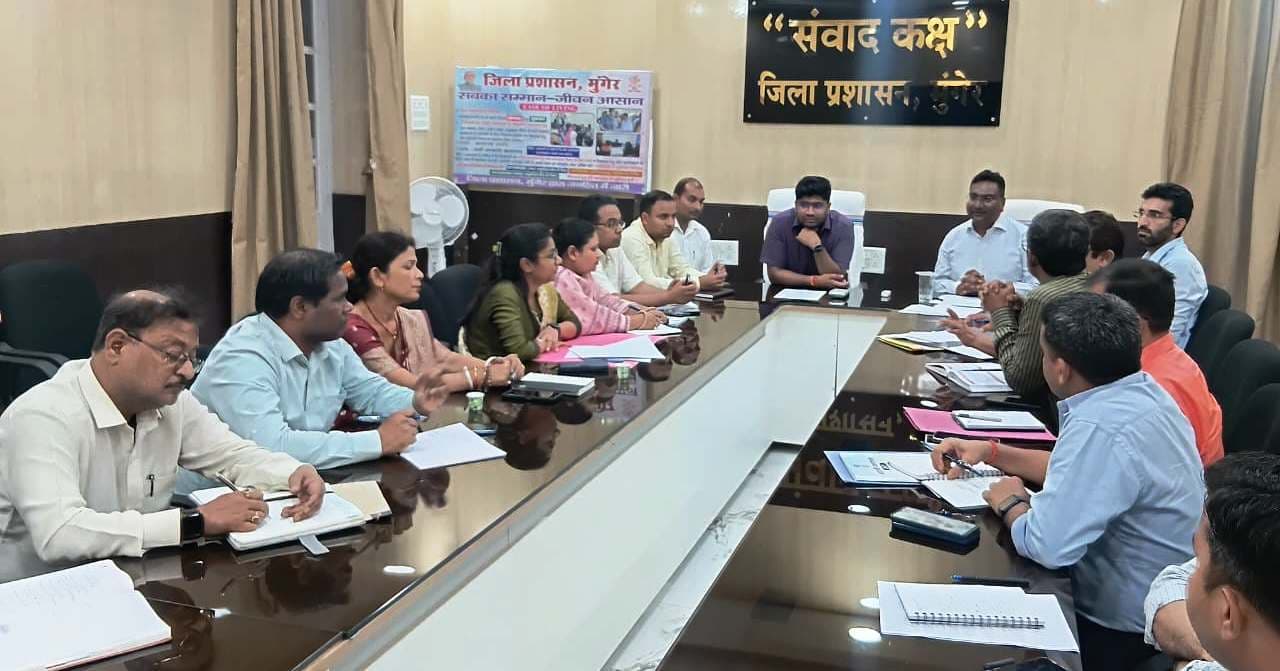 निर्धारित समय सीमा के एक सप्ताह पूर्व पूर्ण करें जनगणना कार्य : डीएम