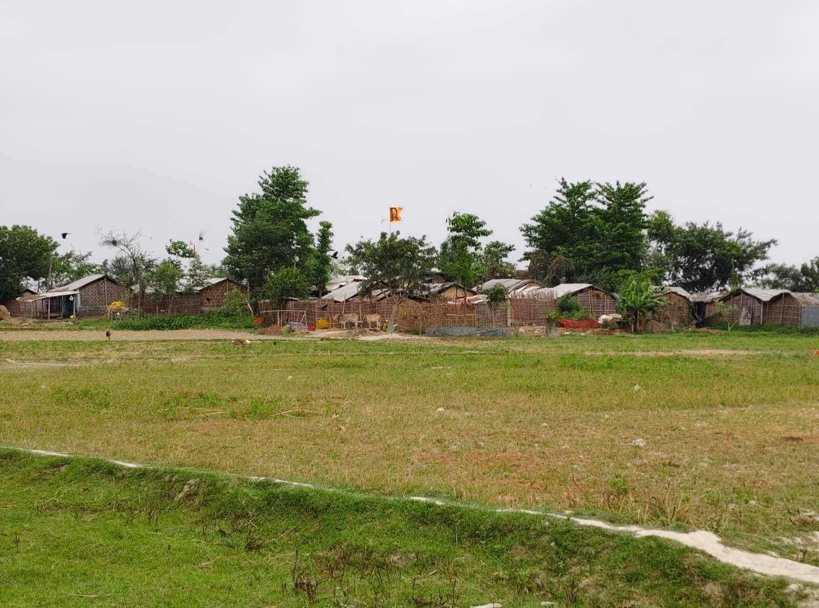 अभी भी है बस पगडंडियों का ही सहारा