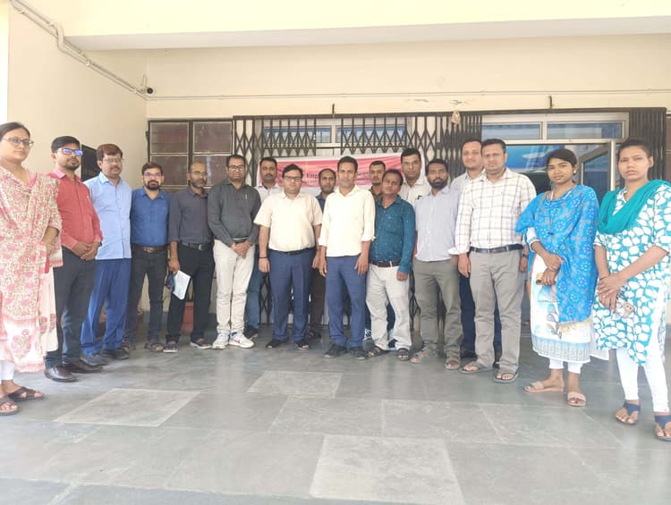 Aurangabad News : कासमा राजकीय अभियंत्रण महाविद्यालय में पैरेंट्स-टीचर्स मीटिंग, छात्रों के समग्र विकास पर जोर