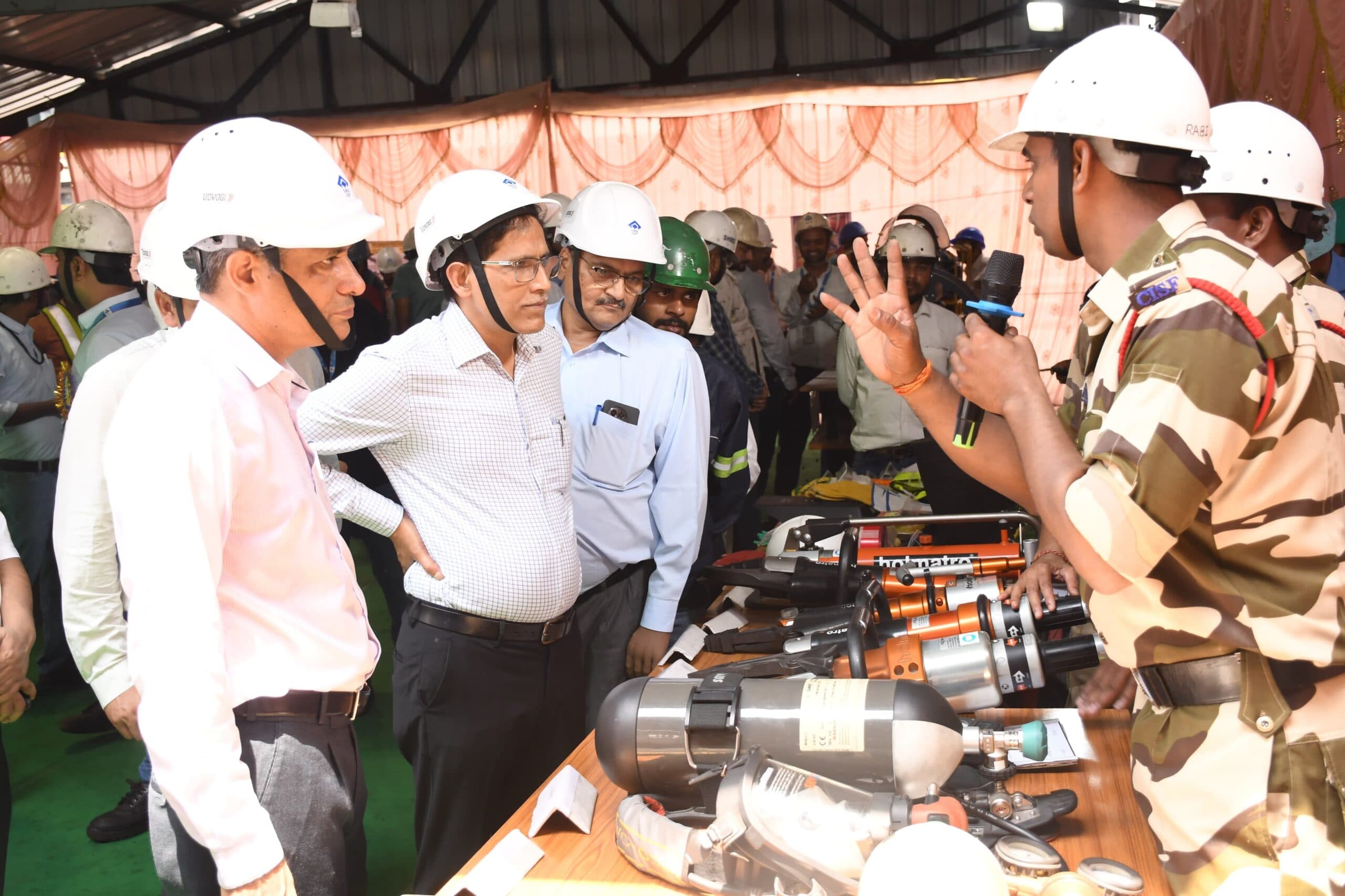 बर्नपुर : आइएसपी में लगी सुरक्षा प्रदर्शनी, नवाचार पर दिया गया जोर