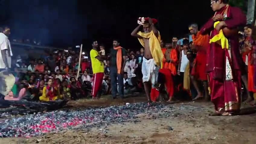 अंगारों पर चले भोक्ता