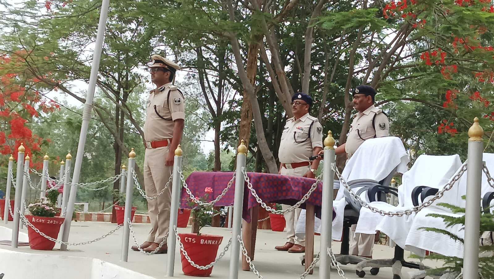 एसपी ने बुनियादी प्रशिक्षण केंद्र का किया निरीक्षण, कराया मॉक ड्रिल