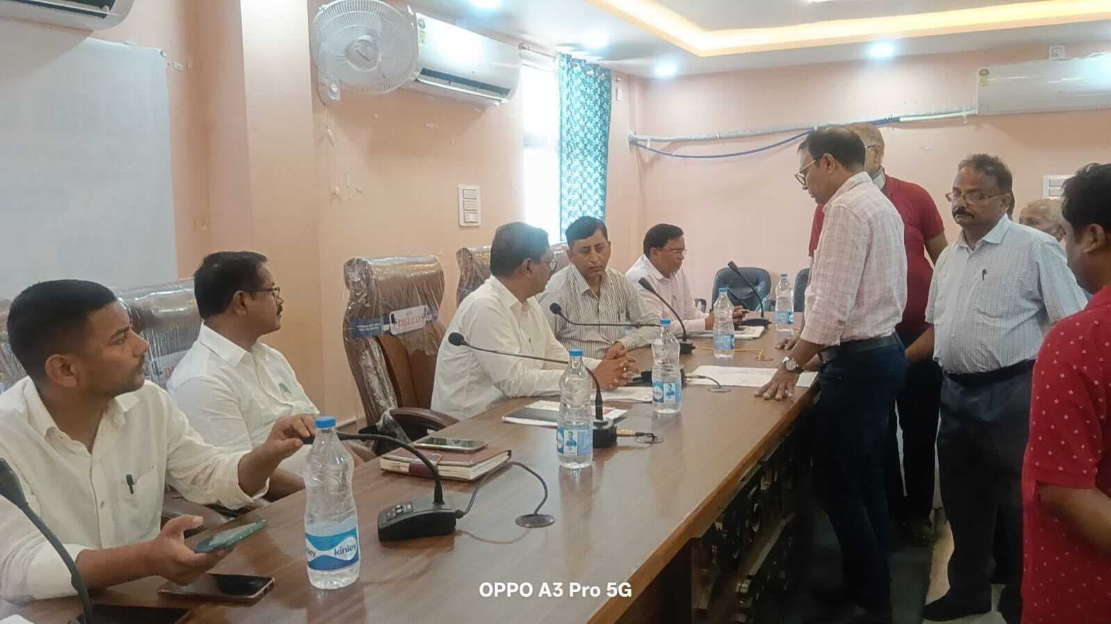 बाइपास निर्माण को लेकर एडीएम ने रैयतों के साथ की बैठक, तय मूल्य से अधिक मुआवजा देने का दिया आश्वासन