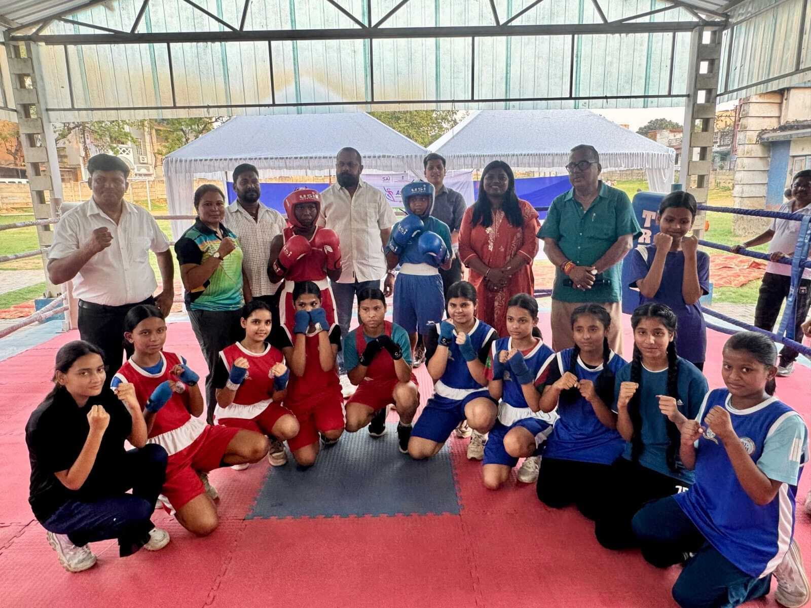 Asmita boxing : अस्मिता बॉक्सिंग लीग में बालिकाओं दिखाया दम
