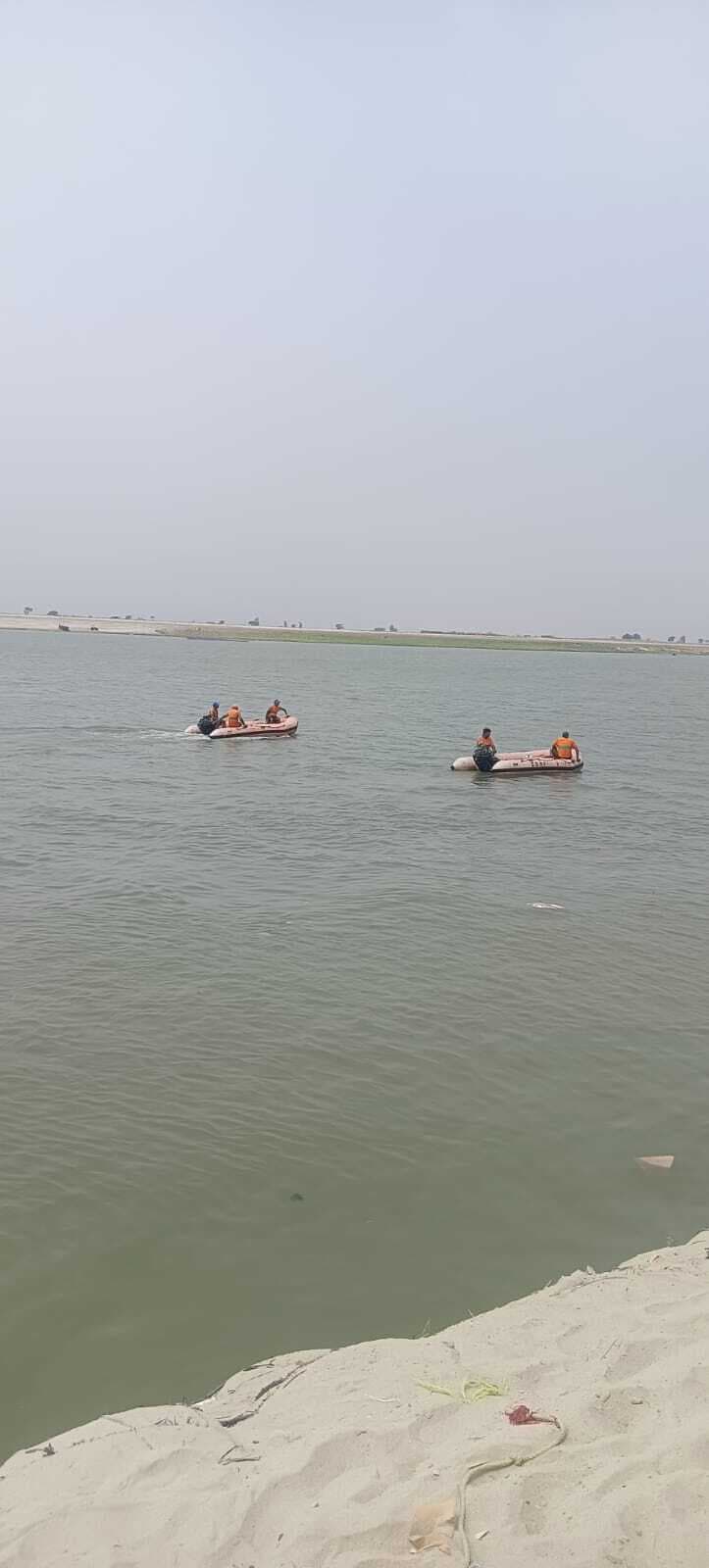 BHAGALPUR स्नान के दौरान गंगा में डूबा युवक, दूसरे दिन भी तलाश जारी