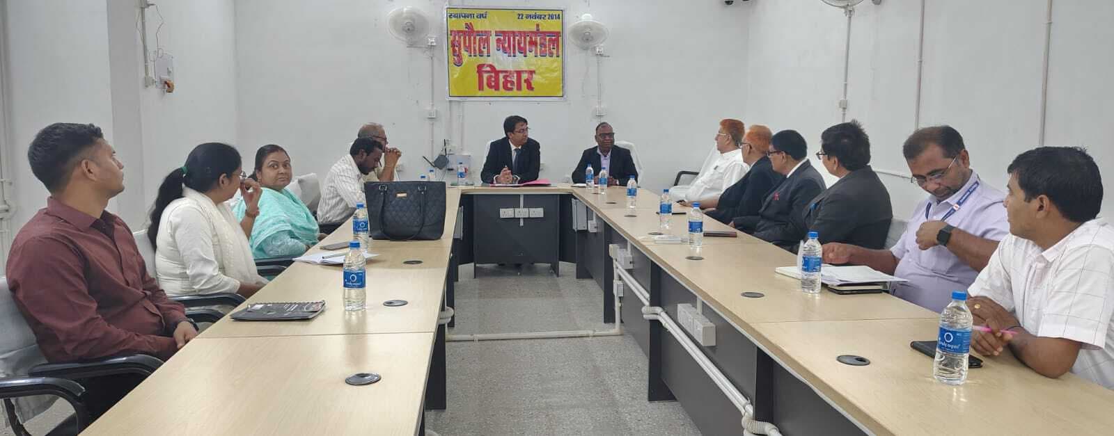 राष्ट्रीय लोक अदालत की सफलता को लेकर बैठक