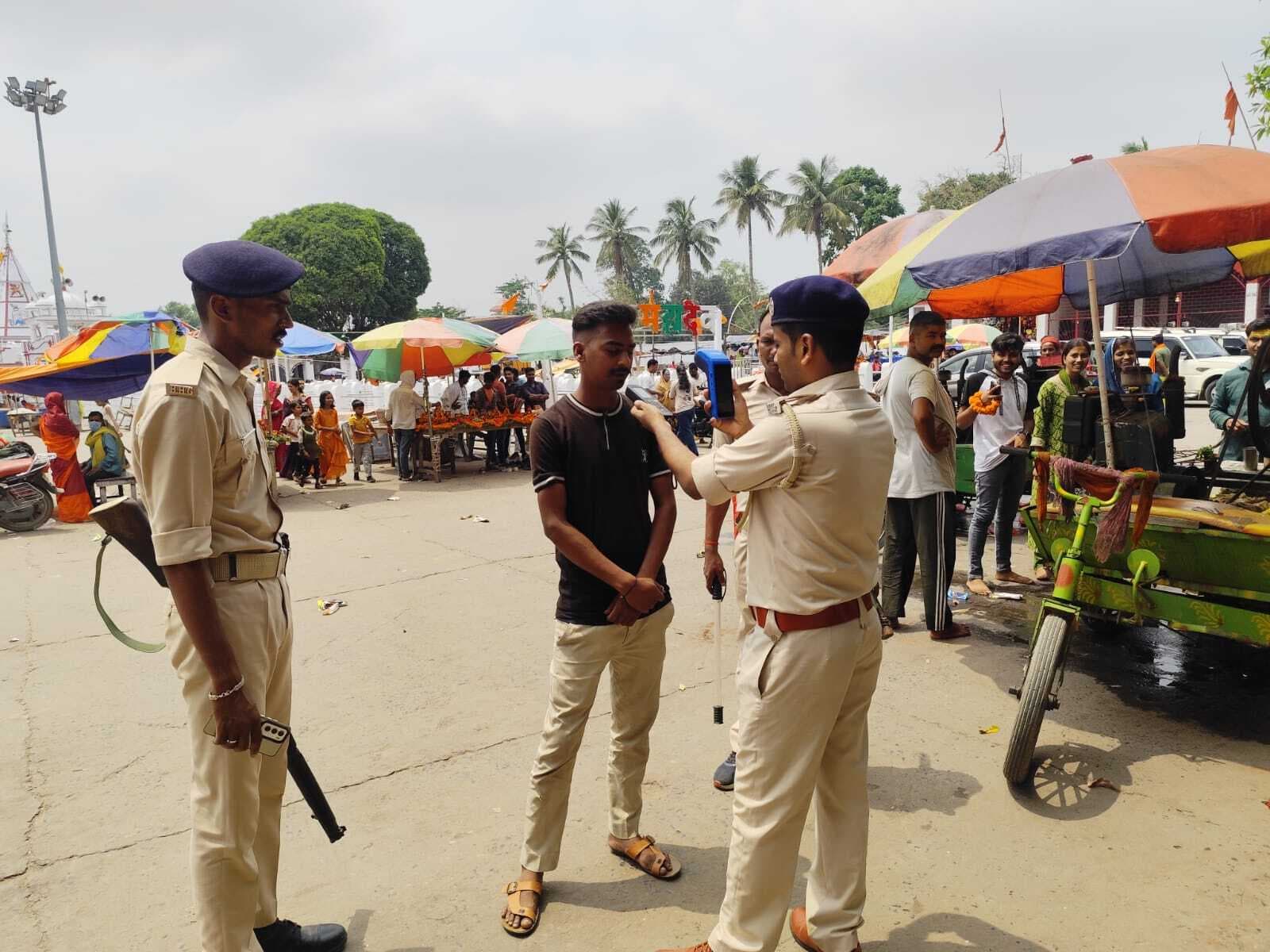 मद्यनिषेध व उत्पाद विभाग की टीम ने शराब एवं सूखा नशा के खिलाफ चलाया अभियान