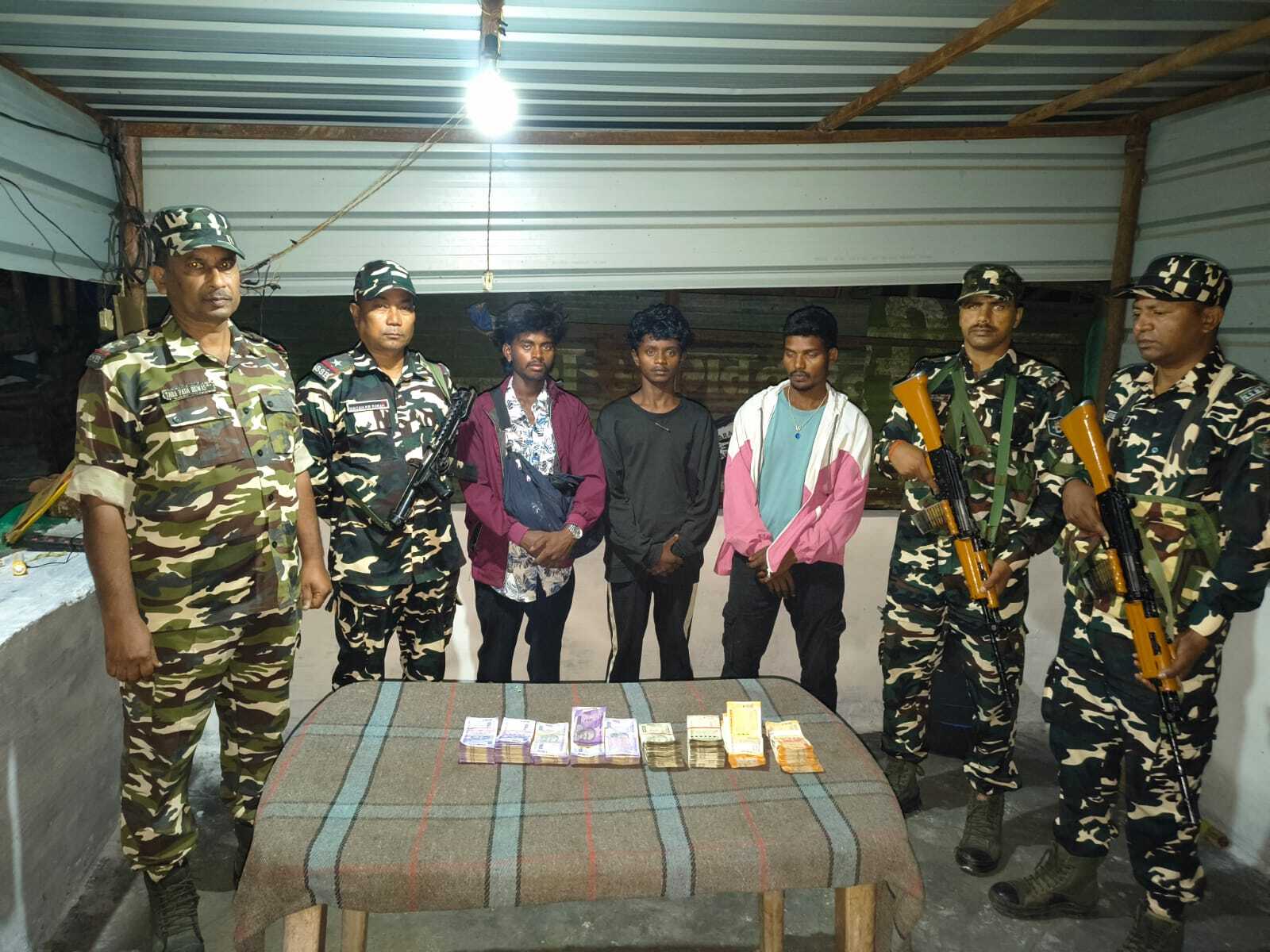 नेपाल से भारत लाया जा रहा एक लाख 89 हजार 800 रुपये बरामद, तीन गिरफ्तार