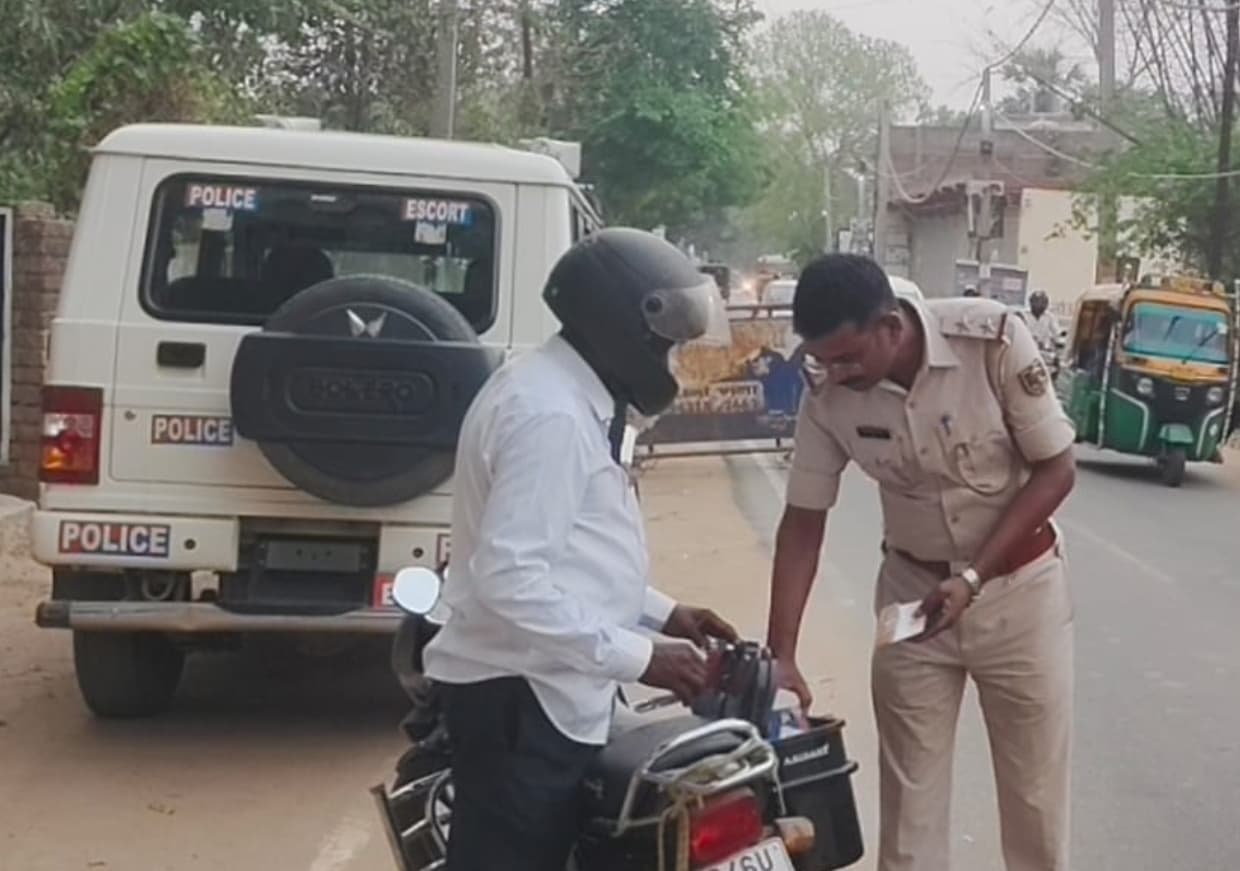 सोनो थाना के समीप चला वाहन जांच अभियान