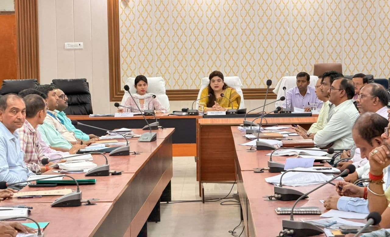 Aurangabad News : भीषण गर्मी व लू से बचाव को लेकर जिला प्रशासन अलर्ट