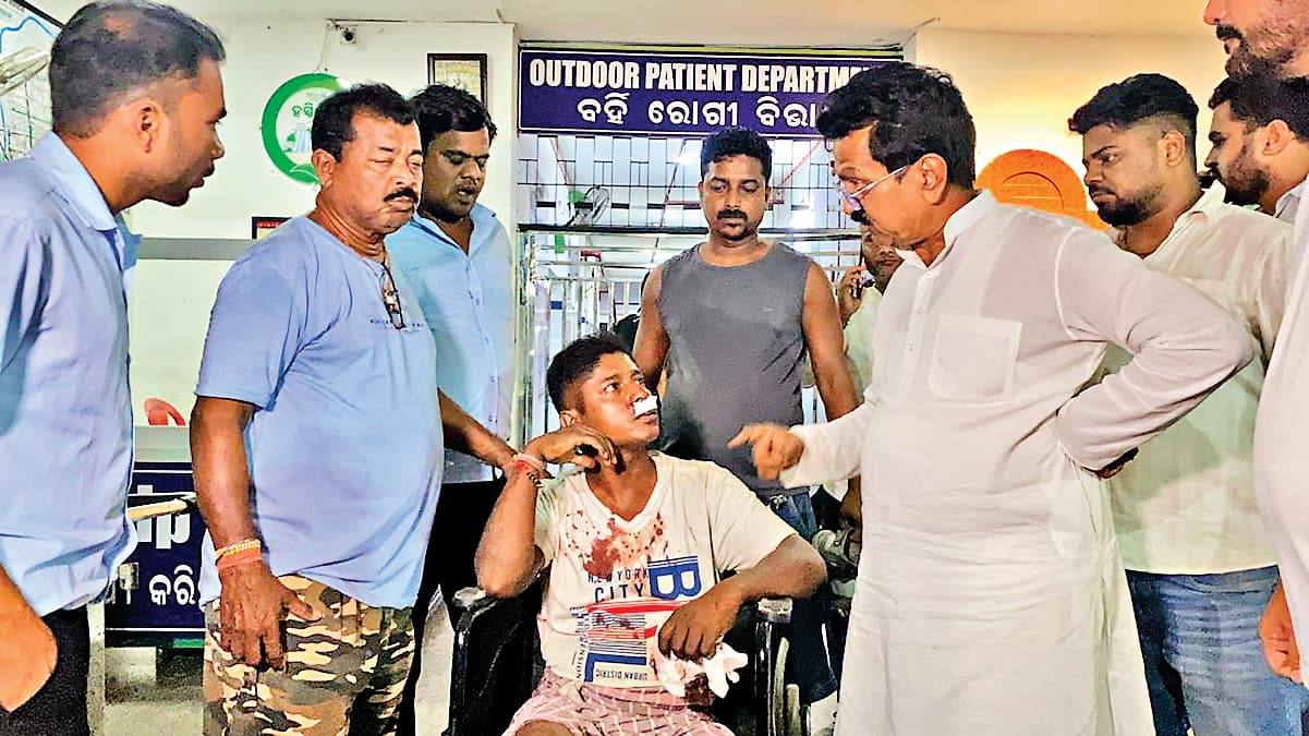 Rourkela News: बस और ट्रक की सीधी टक्कर में चार लोगों की मौत, 27 घायल