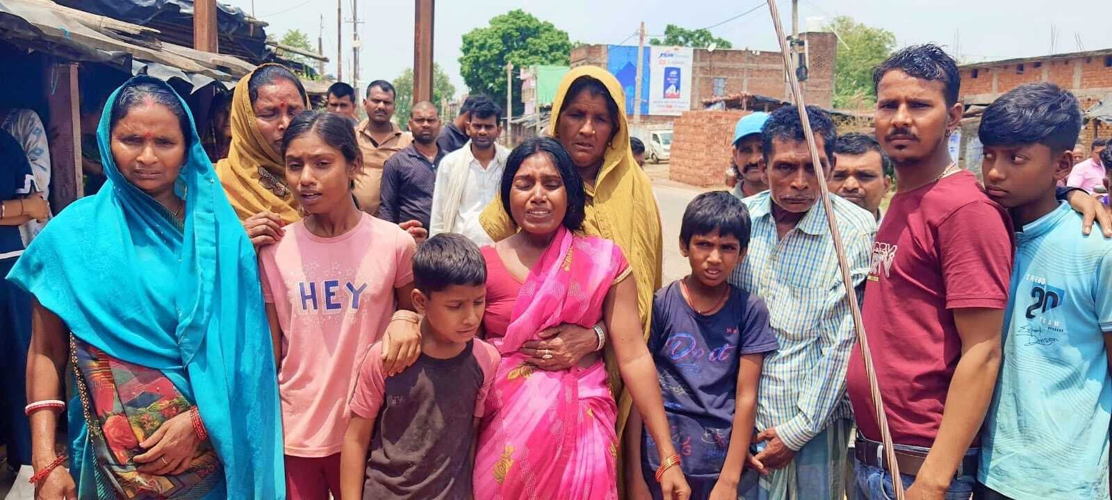 BANKA सड़क दुर्घटना में जख्मी इकलौता पुत्र की मौत से परिजनों में मचा कोहराम