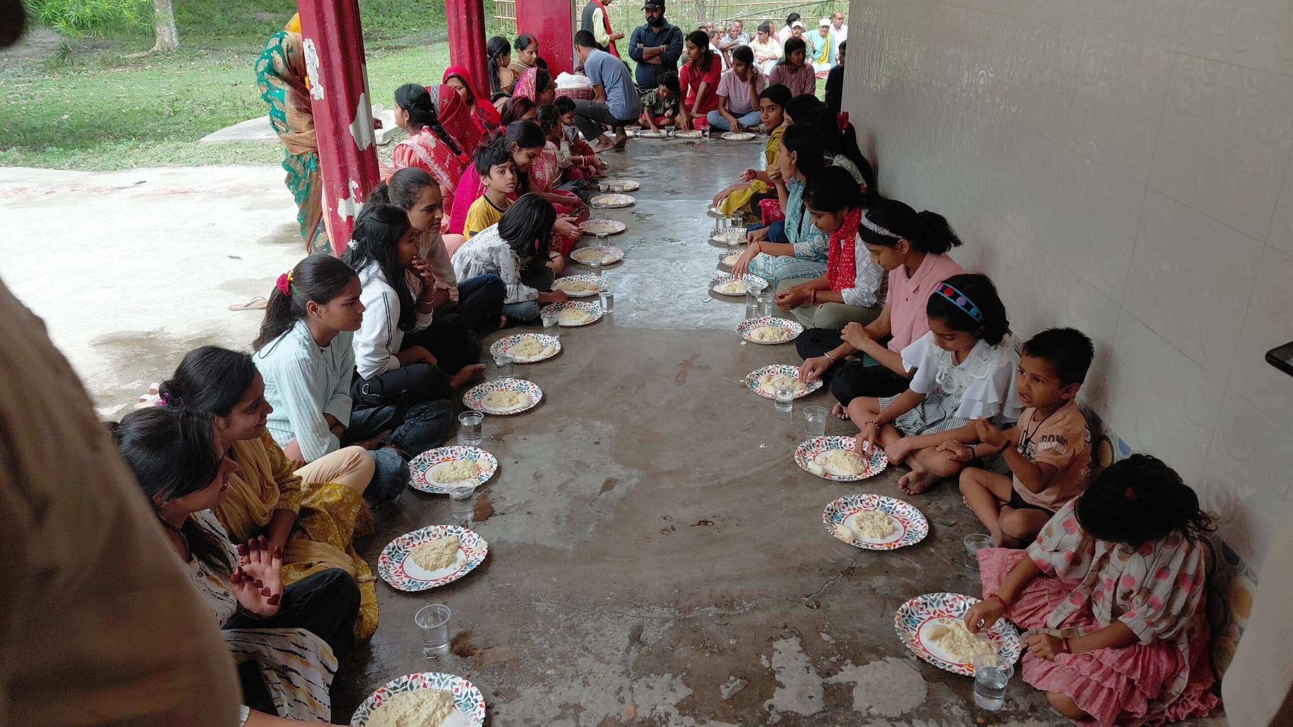 ARARIA आस्था, परंपरा व ज्ञान का संगम बना श्री राम ठक्कूर बाबा स्थान