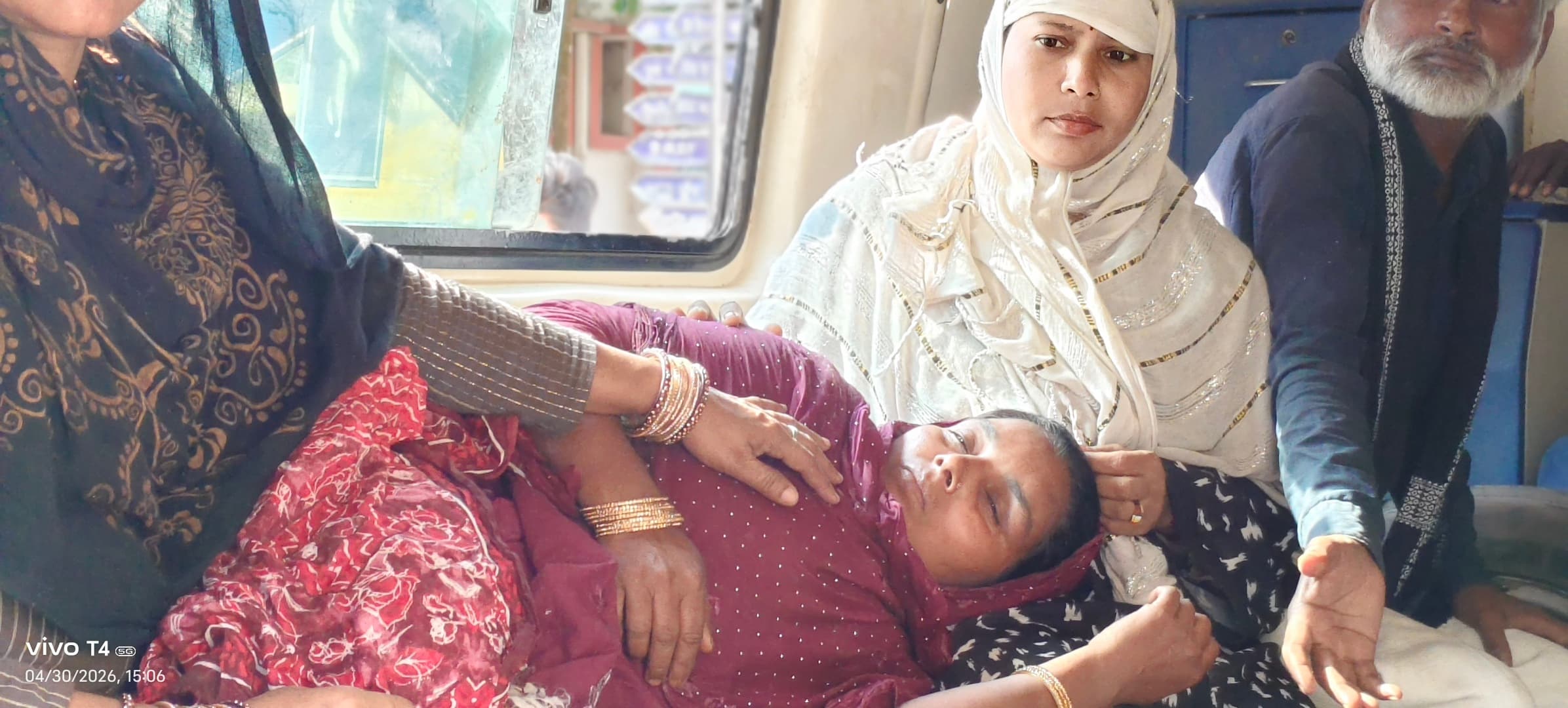 बाइक-ऑटो की टक्कर में महिला घायल, रेफर