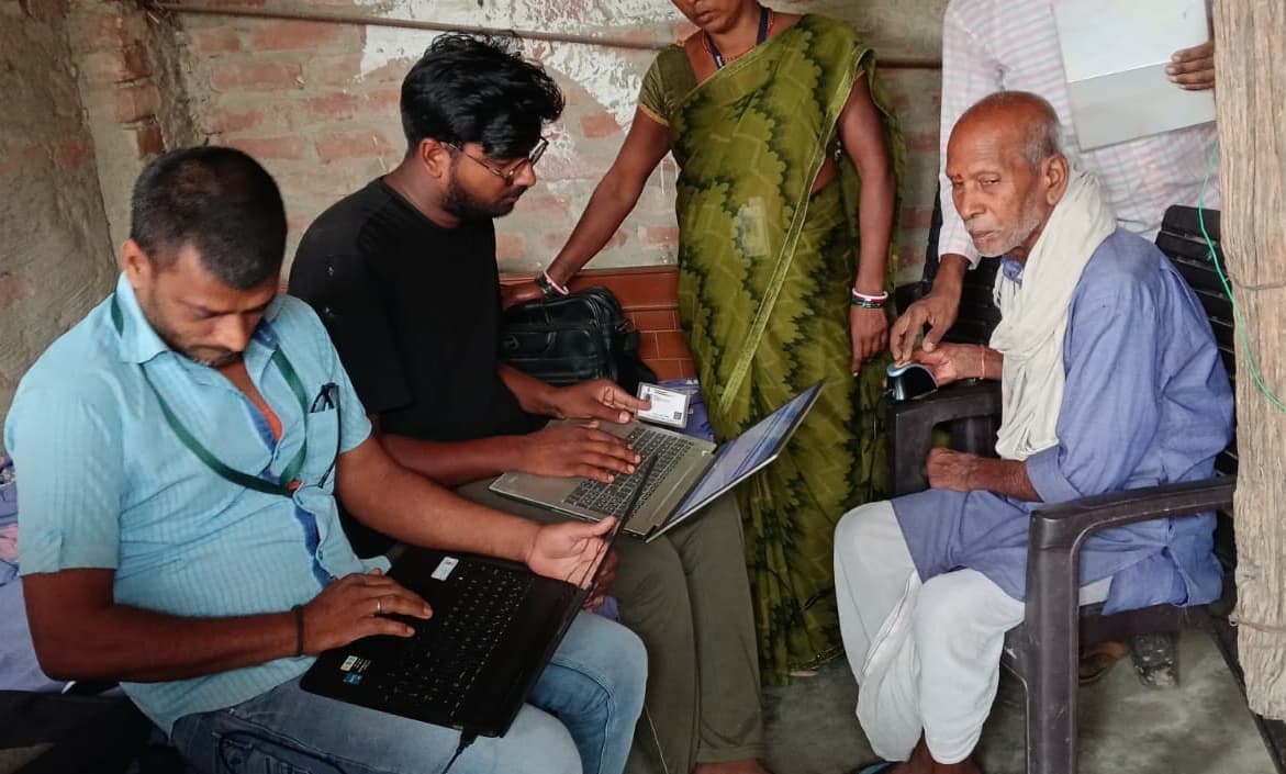 9,429 लाभुक को 15 दिन की मोहलत, जीवन प्रमाणीकरण नहीं कराया तो पेंशन बंद