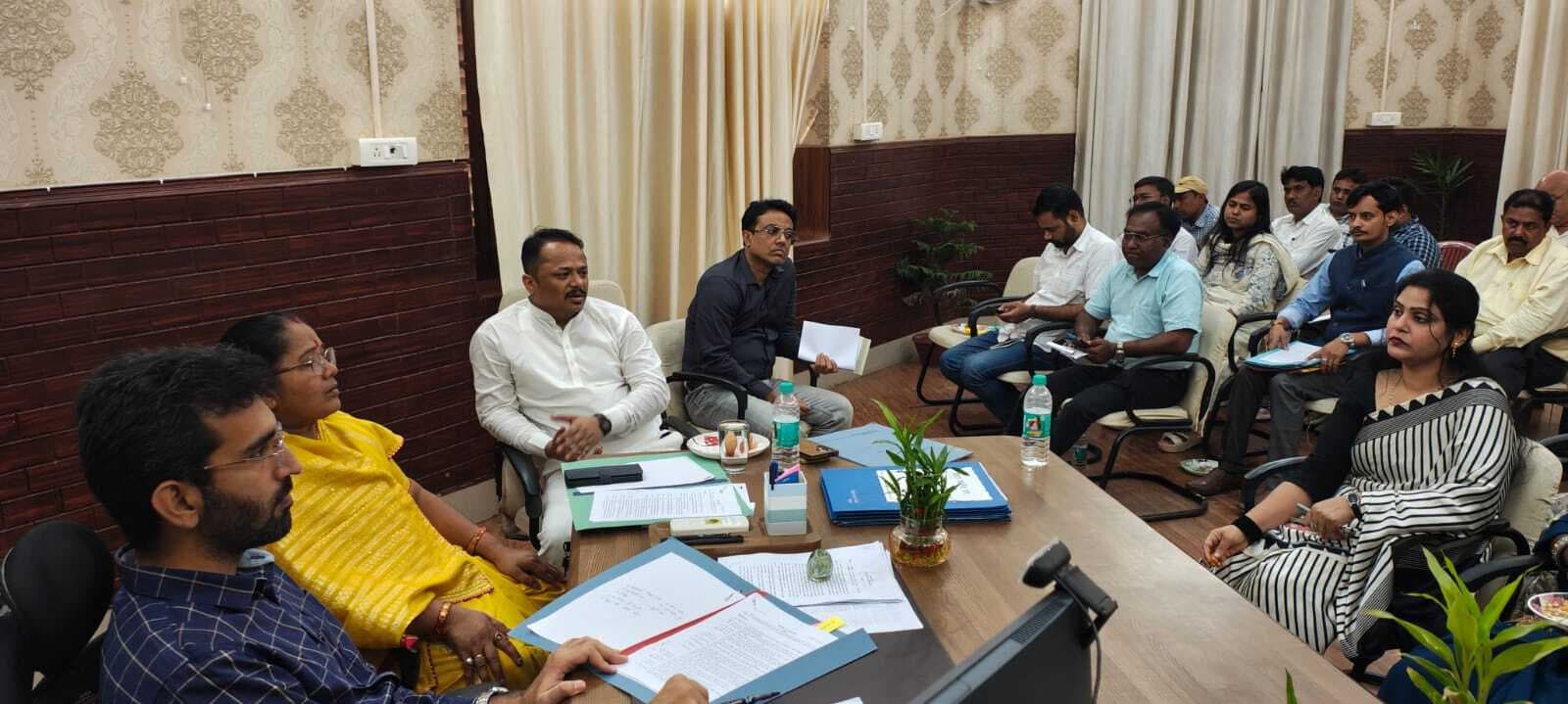 निगम के सशक्त स्थायी समिति की बैठक में विकास और सफाई से जुड़े 22 प्रस्तावों पर हुई चर्चा