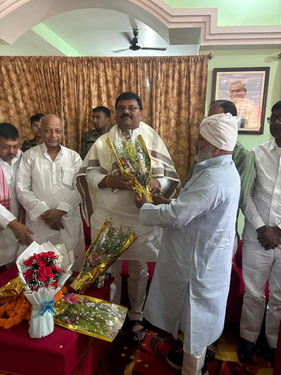 Gopalganj News : जेडीयू कार्यकर्ताओं ने प्रदेश अध्यक्ष उमेश सिंह कुशवाहा का किया भव्य स्वागत