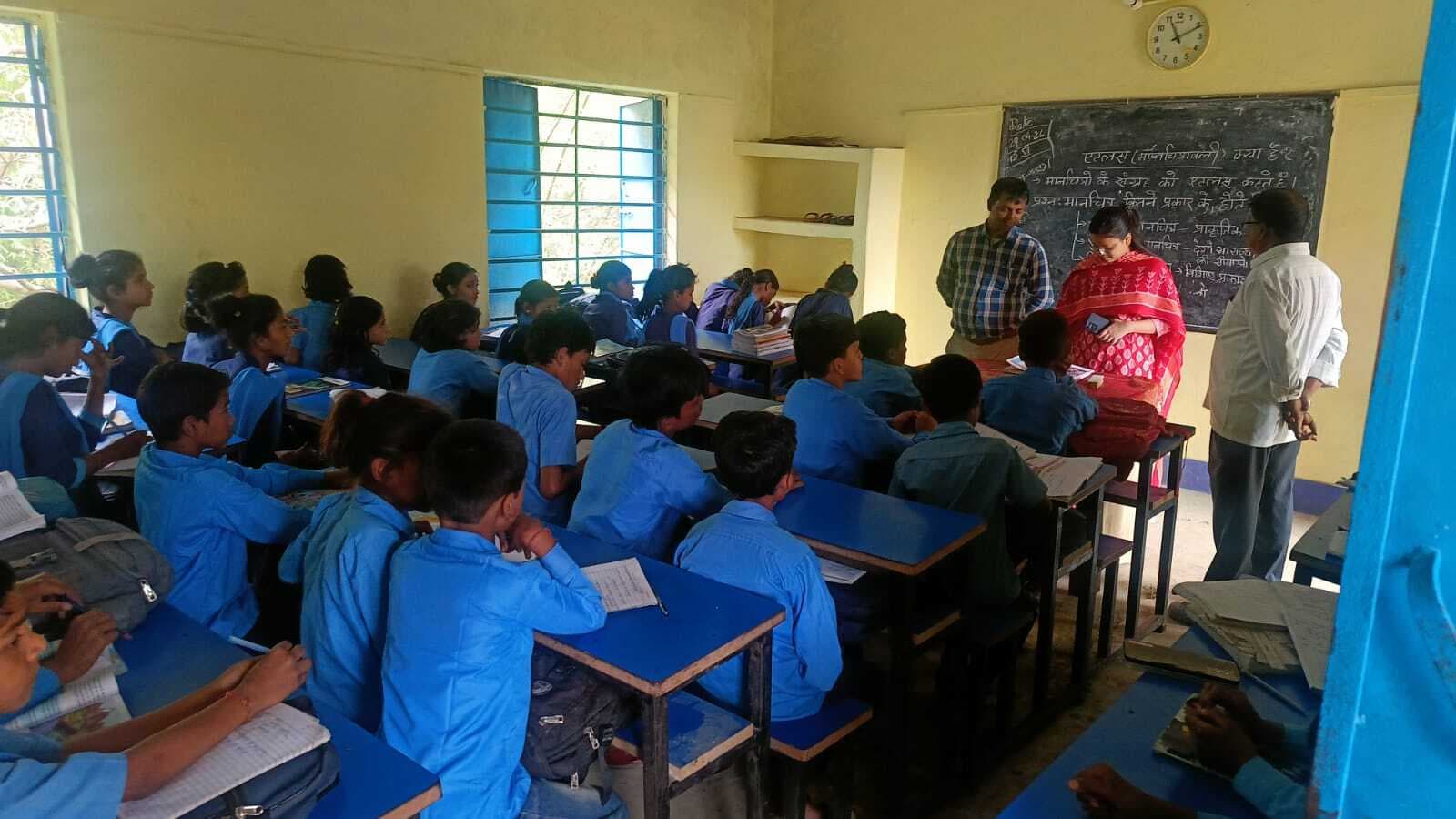 निरीक्षण में अनुपस्थित पाये गये 25 शिक्षक, होगी कार्रवाई