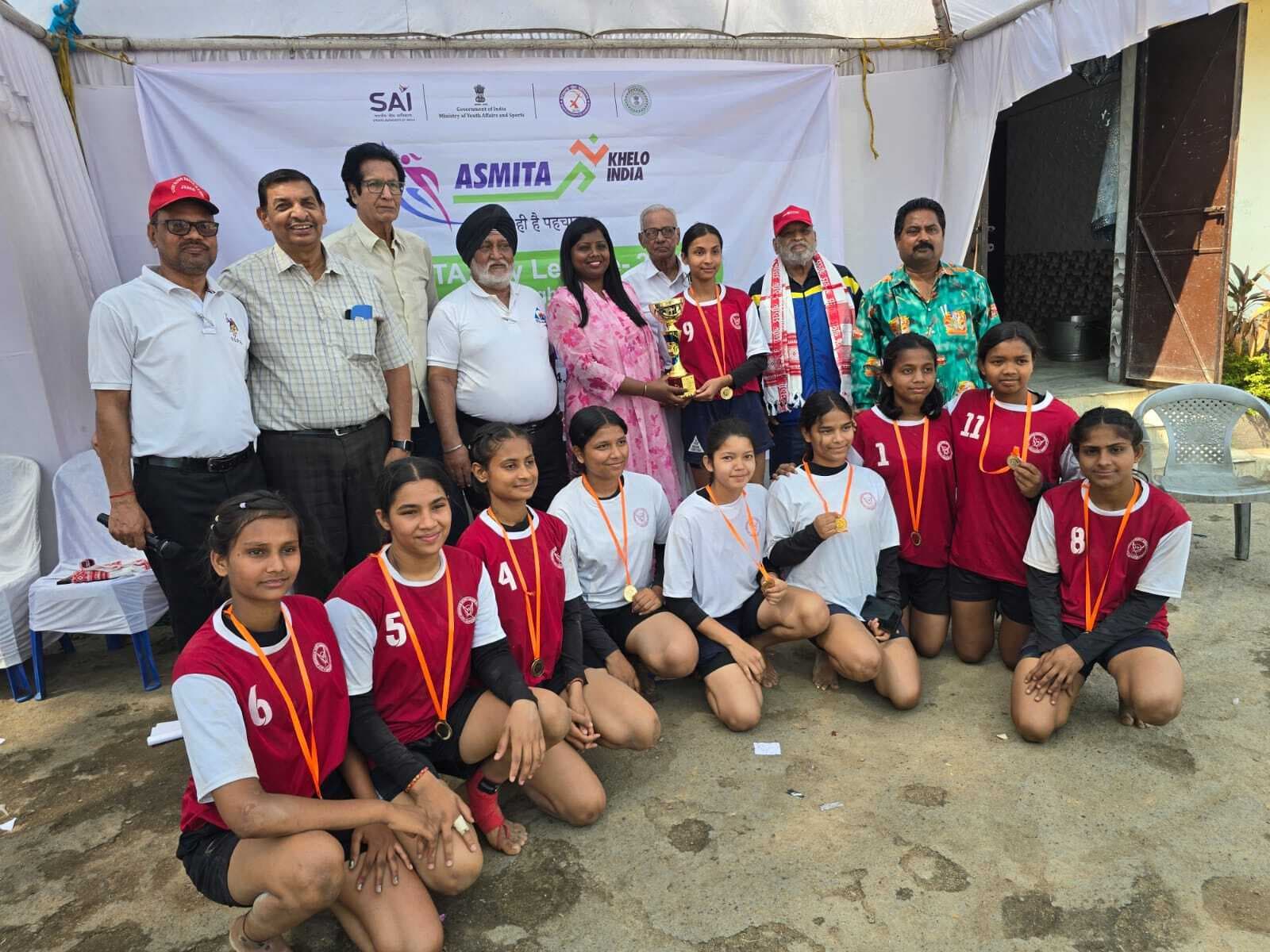 Asmita kabaddi legaue : गुरुजात संघ व दयानंद पब्लिक स्कूल बना चैंपियन