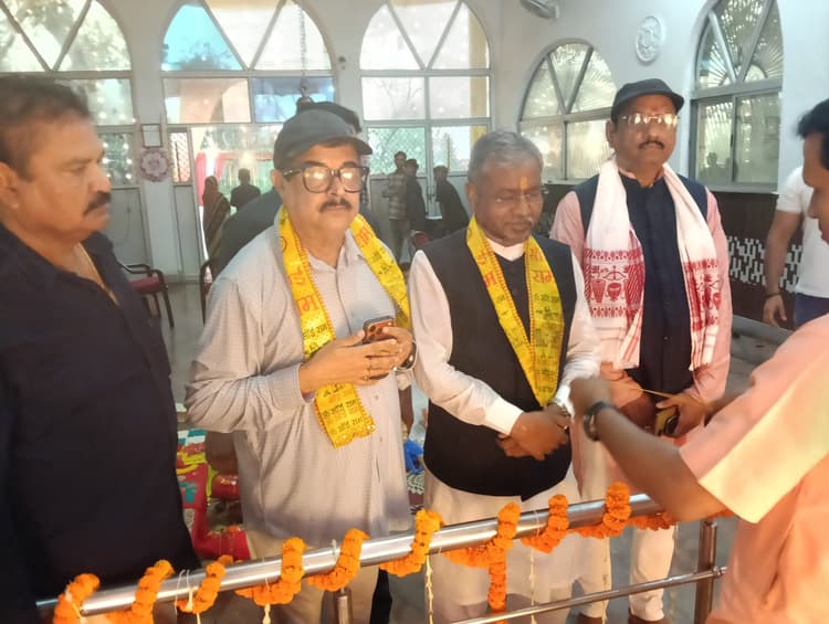 साईं बाबा के वार्षिकोत्सव में उमड़े श्रद्धालु