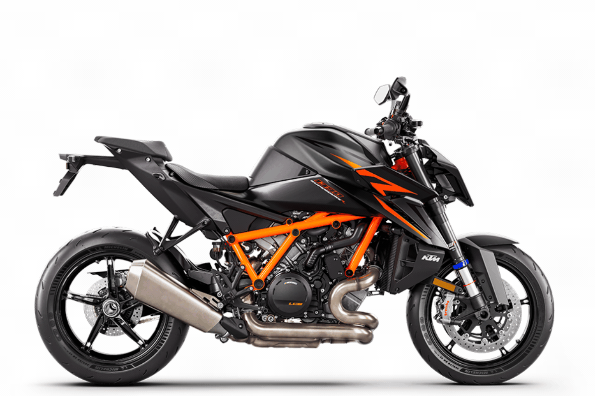 KTM लायी SUV जैसी पावर वाली बाइक, 188bhp की ताकत और रेसिंग टेक्नोलॉजी का कॉम्बो