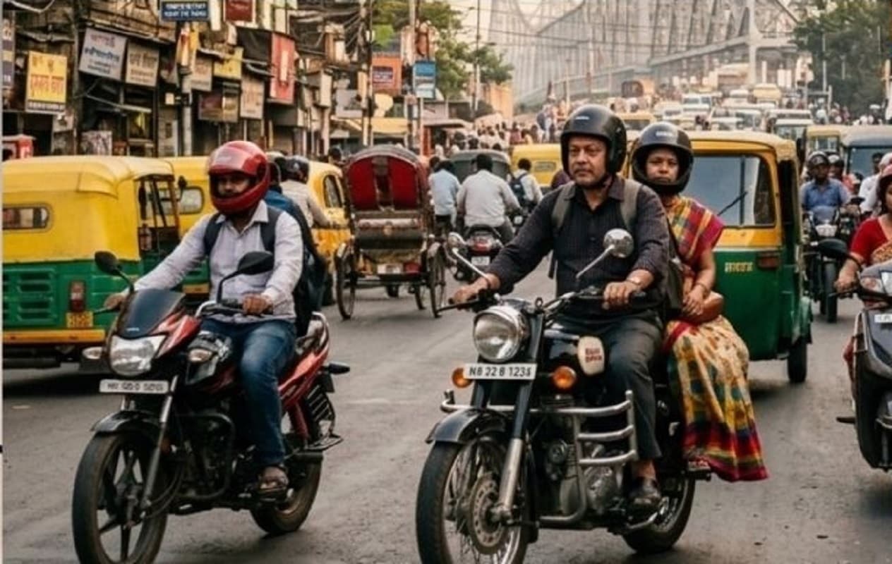 बंगाल में शाम से सुबह तक नहीं चला सकते बाइक और स्कूटी, मतदान के दौरान 'डबल लोड' पर रोक