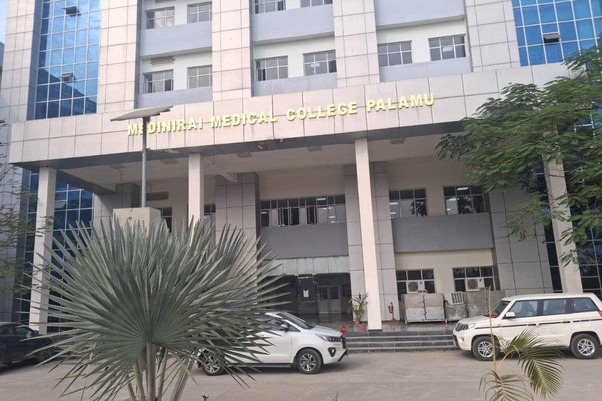 मेदिनीराय मेडिकल कॉलेज के मेस में गैस की किल्लत, अंडा और चाय बंद