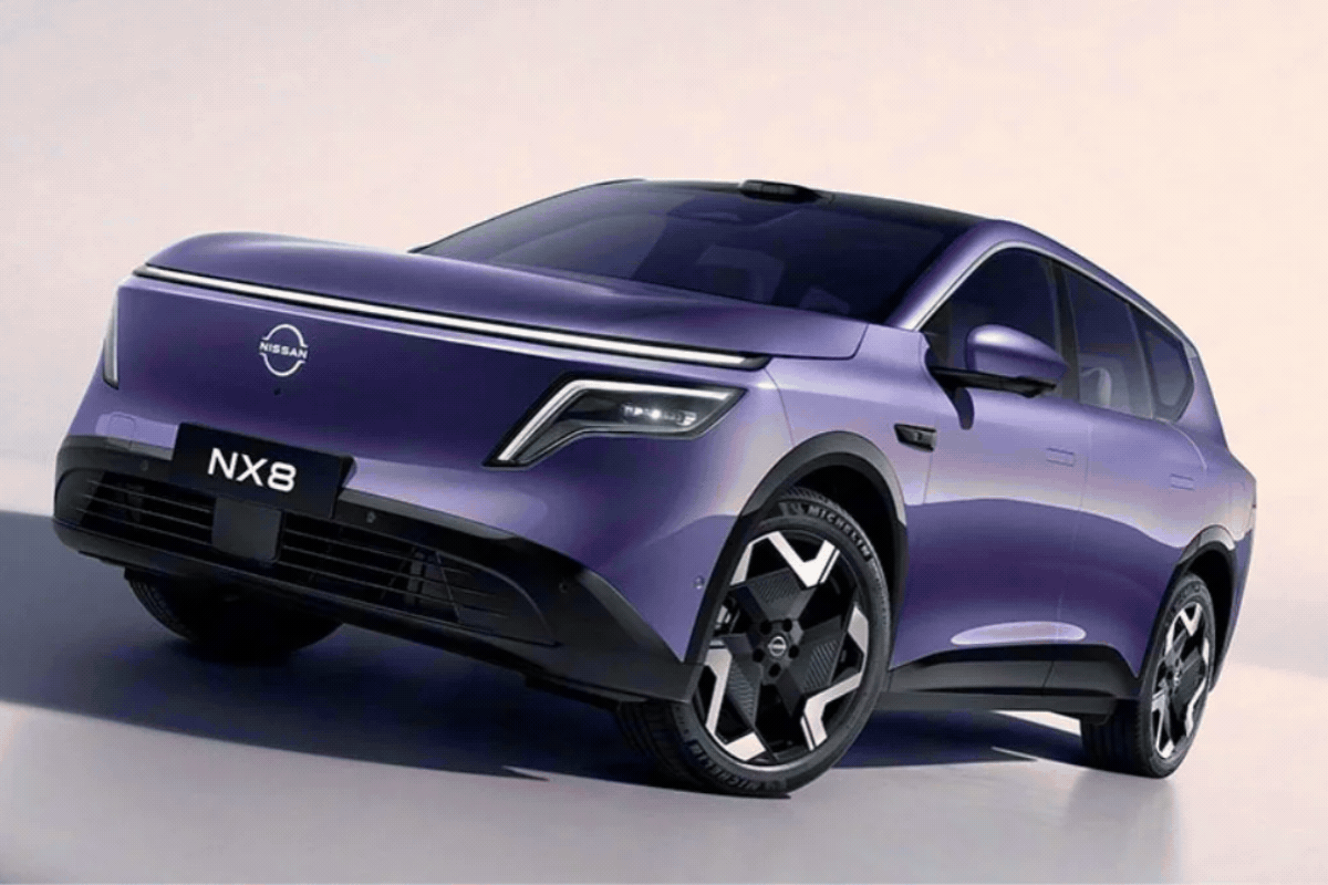 650KM रेंज, AI सीट्स और फ्रिज वाली SUV, टेक लाउंज है यह कार