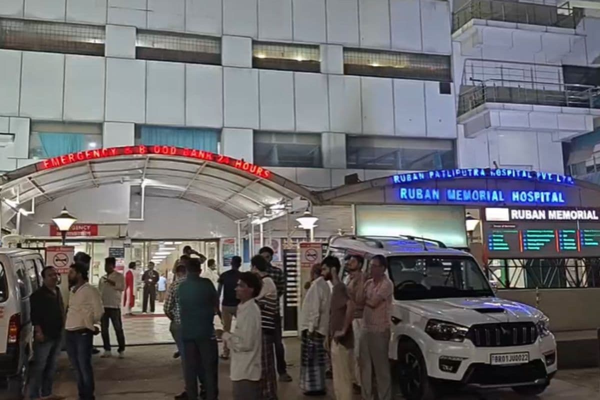 Patna Crime Firing on businessman incident captured CCTV Patna Crime Firing on businessman incident captured CCTV