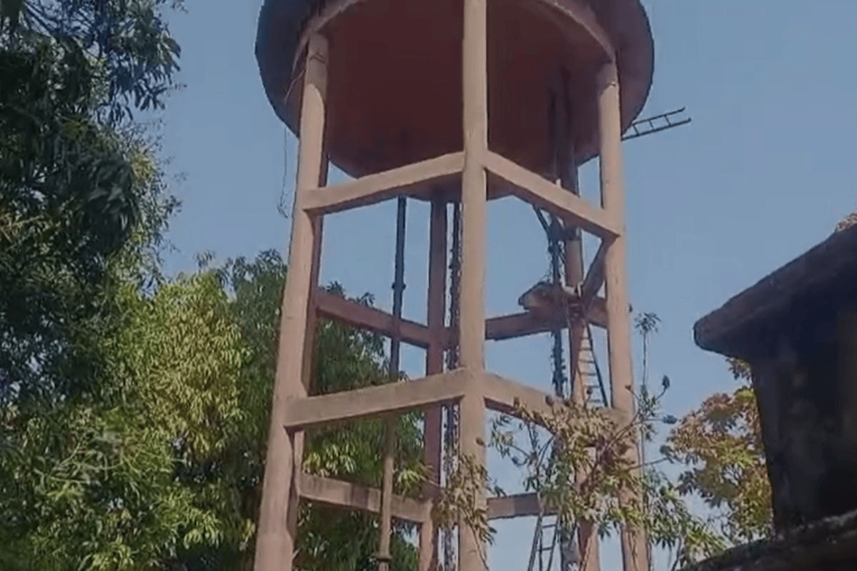 गर्मी बढ़ते ही रामगढ़ के चेटर गांव में पानी की समस्या, कुएं पर निर्भर ग्रामीण