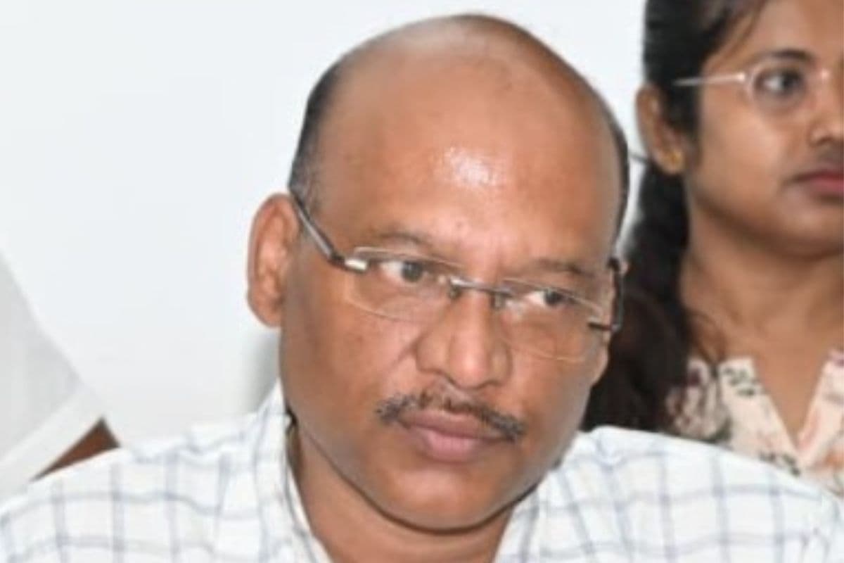 सरायकेला में पेयजल संकट, आपूर्ति व्यवस्था नगर पंचायत को सौंपने का निर्देश