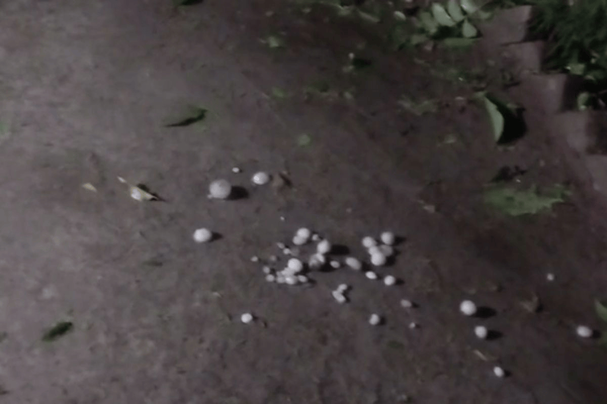 सुपौल में तेज बारिश के साथ गिरे ओले, अब पूरे बिहार में बदलेगा मौसम, IMD ने जारी किया आंधी-बारिश का अलर्ट