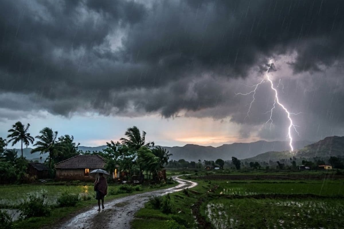 झारखंड में मौसम ने बदला मिजाज, 5 से 7 अप्रैल तक आंधी, बिजली गिरने और ओलावृष्टि की संभावना 