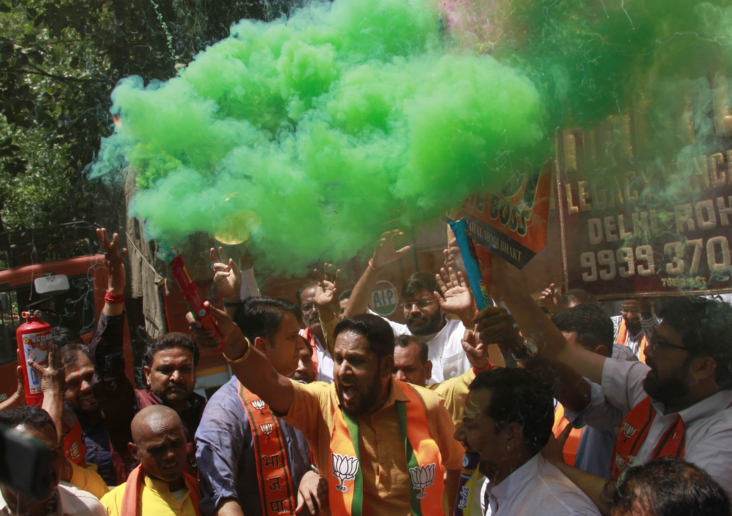 BJP: पश्चिम बंगाल में सरकार गठन की कवायद भाजपा ने की तेज