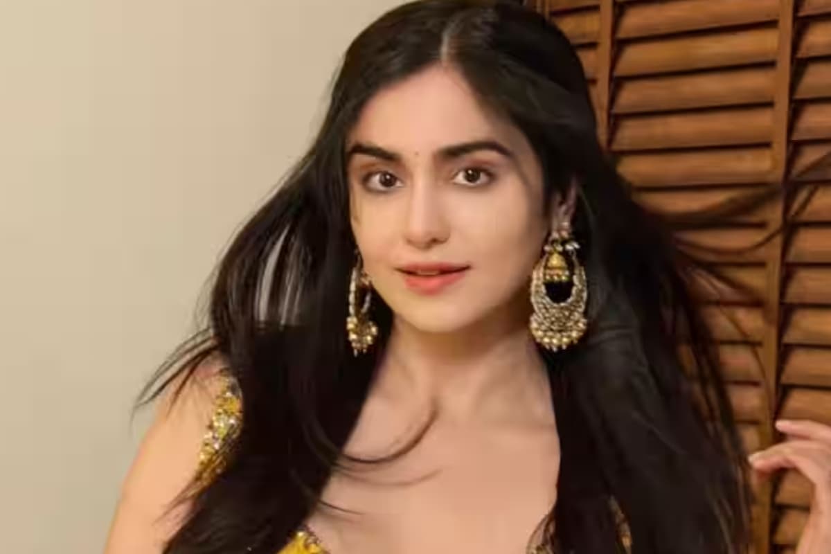 बिना गॉडफादर बॉलीवुड में बनाई पहचान, आज साउथ से हिंदी सिनेमा तक छाई हैं अदा शर्मा