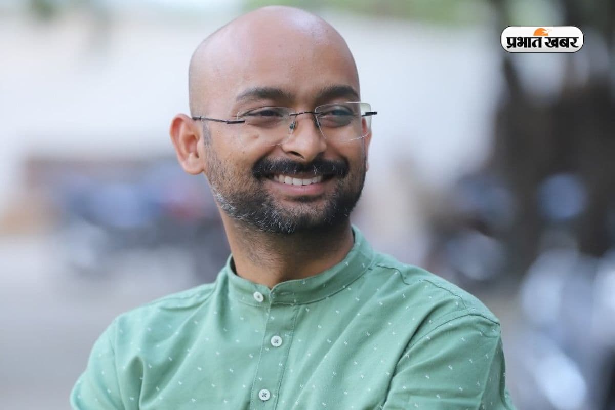 सरकारी स्कूल से पढ़ाई करके टॉप कॉलेज में एडमिशन, किसान के बेटे ने UPSC में गाड़ा झंडा