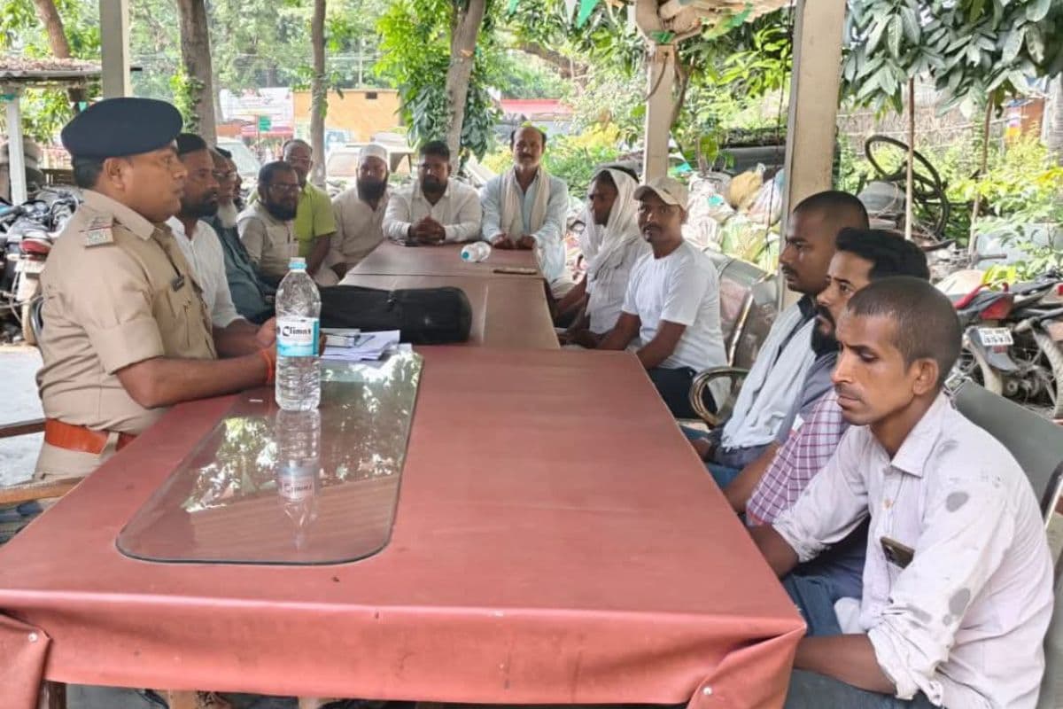 खगड़िया में बकरीद को लेकर प्रशासन अलर्ट, गंगौर थाना में शांति समिति की बैठक