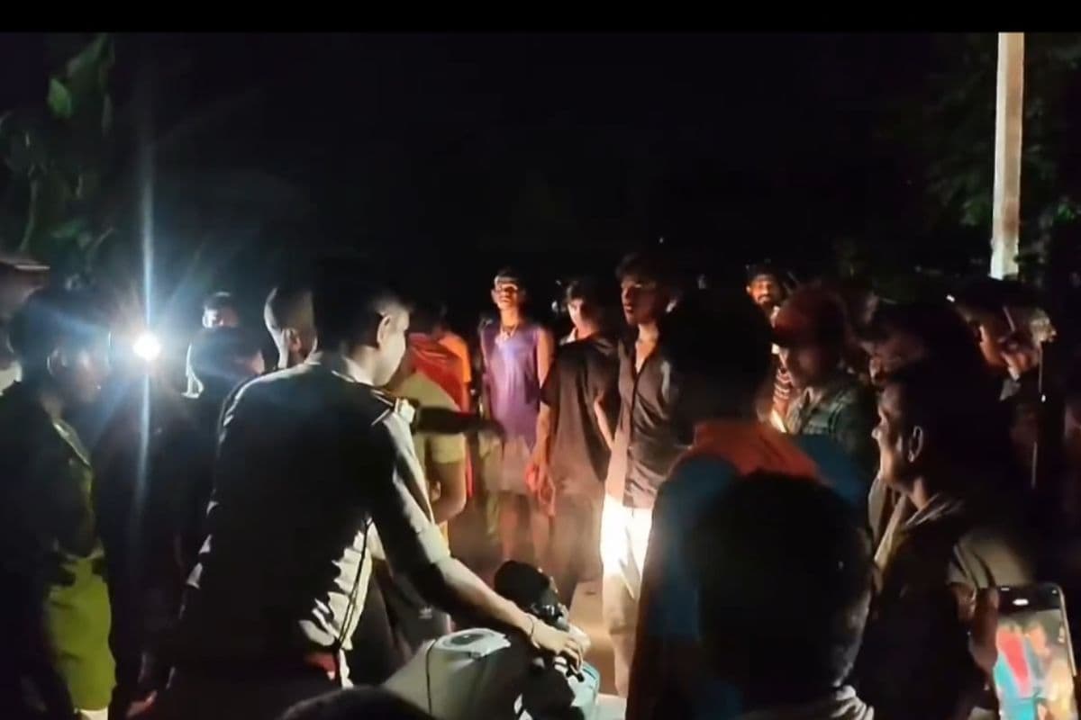 Begusarai News : तेज रफ्तार बाइक की टक्कर से साइकिल सवार छात्र की मौत; आक्रोशित लोगों ने दो को दबोचा